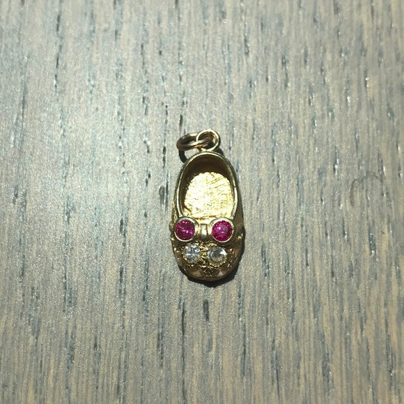 14kt heavy charm